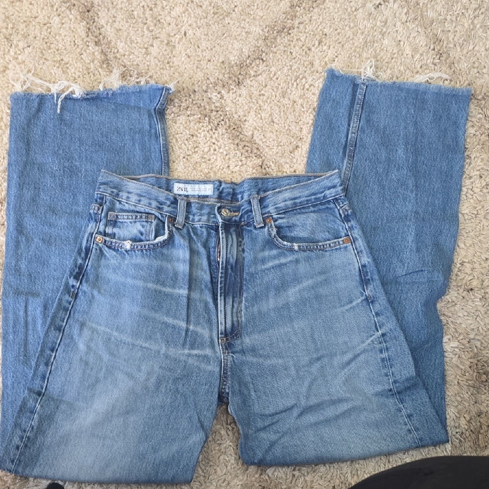 Zara Women's Classic Denim Jeans